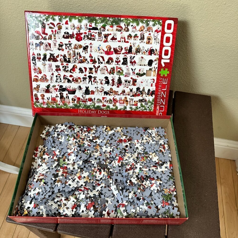 EUROGRAPHICS 1000 piece "Holiday Dogs" Puzzle - Picture 7 of 8